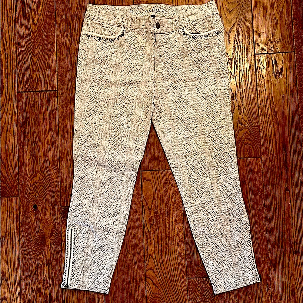 Snakeskin print cropped jeans